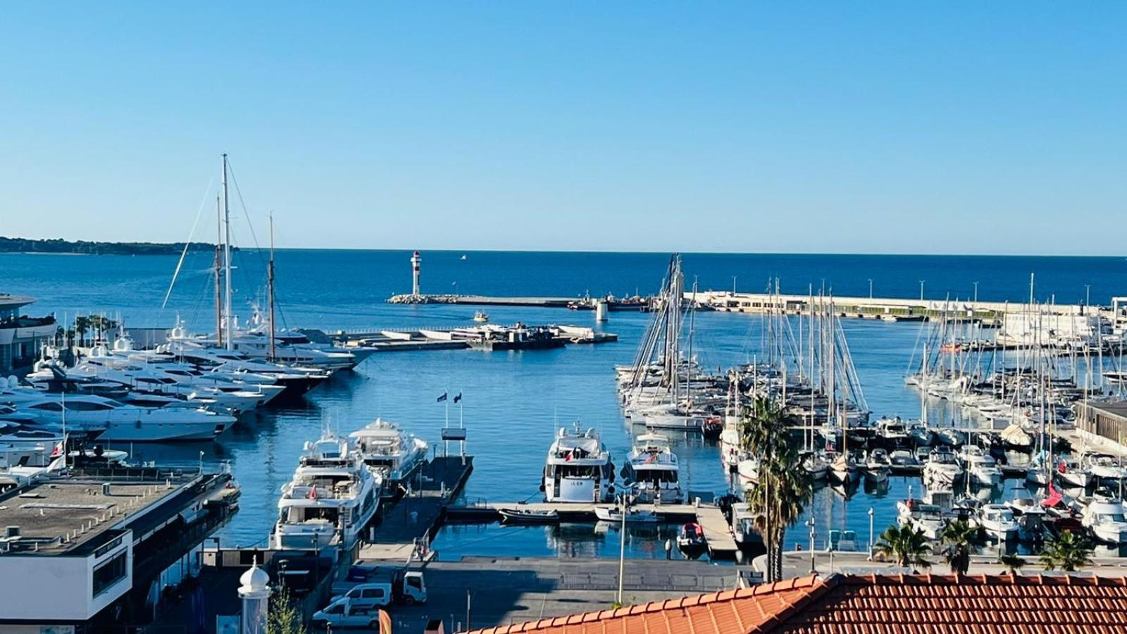 O Festival Palace, Terrace With Panoramic Sea View Канны Экстерьер фото