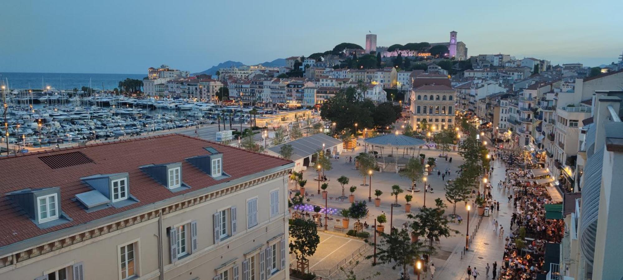 O Festival Palace, Terrace With Panoramic Sea View Канны Экстерьер фото